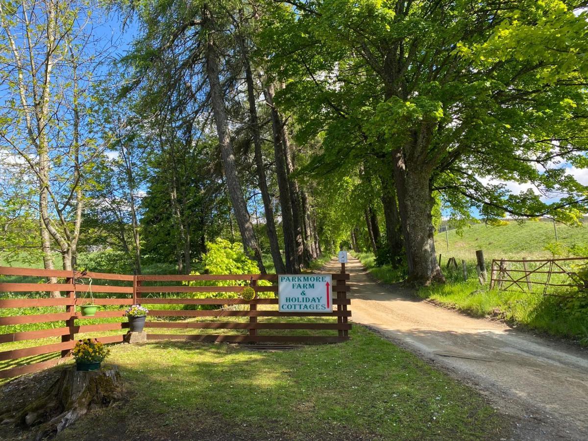 Parkmore Holiday Cottages Dufftown Exteriér fotografie